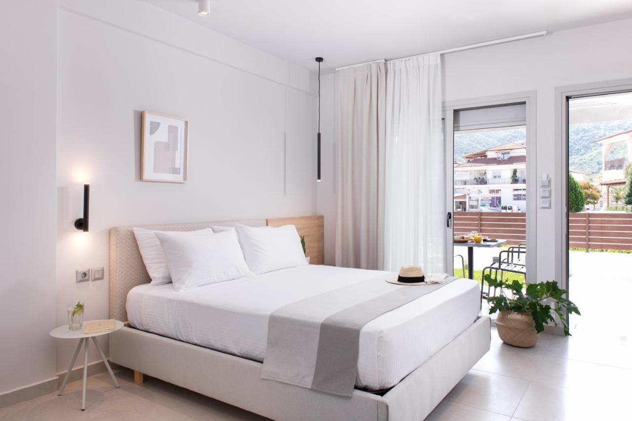 Afros Suites Olympiada Exteriér fotografie